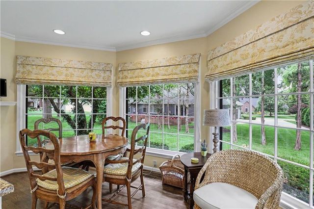 3211 W 83rd Terrace, Leawood, KS 66206