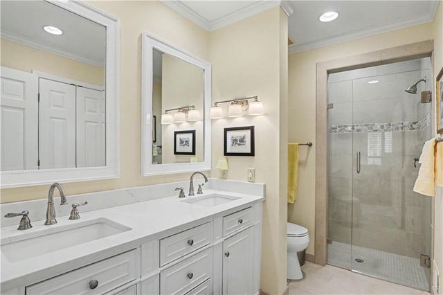3211 W 83rd Terrace, Leawood, KS 66206