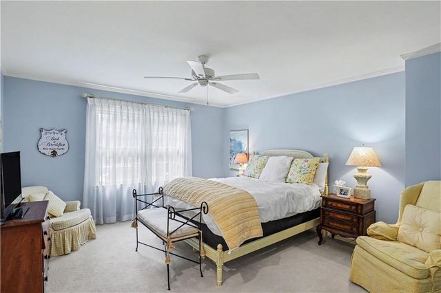 3211 W 83rd Terrace, Leawood, KS 66206