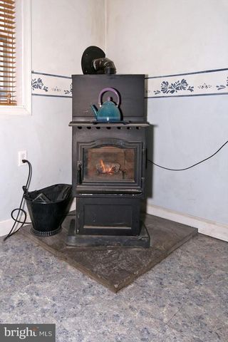 230 REXMONT RD, Lebanon, PA 17042