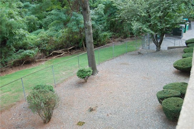 175 Hoffman Avenue 307, Cranston, RI 02920