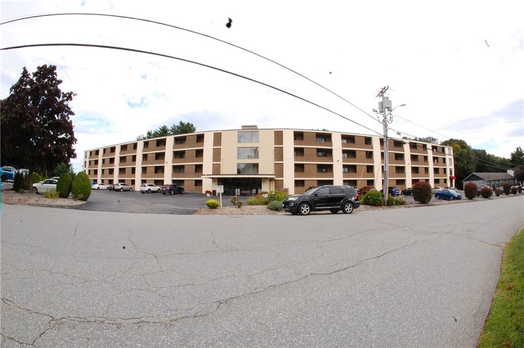 175 Hoffman Avenue 307, Cranston, RI 02920