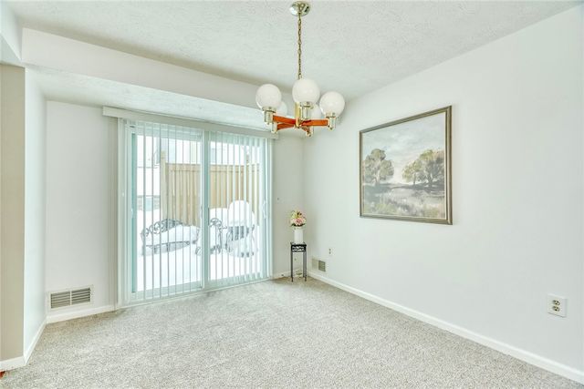 30 Scottcross Lane, Chili, NY 14623