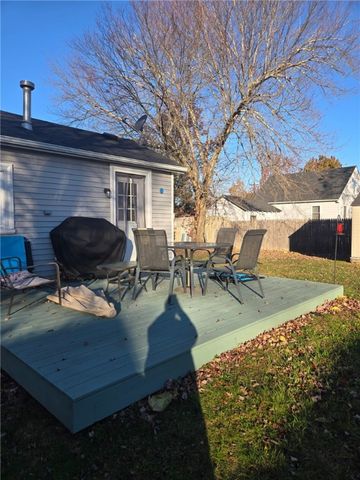 22 Idaho Street, Coventry, RI 02816