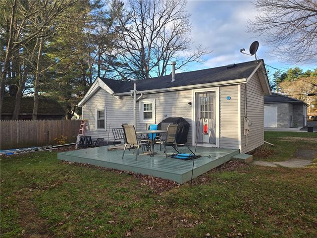 22 Idaho Street, Coventry, RI 02816