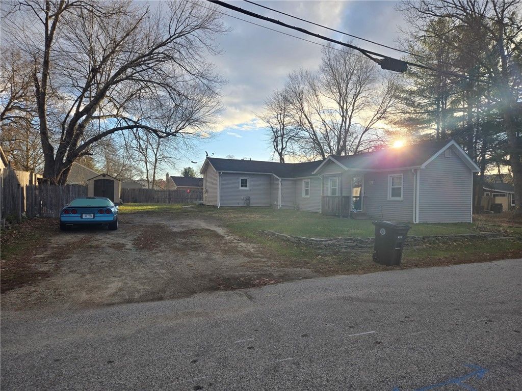 22 Idaho Street, Coventry, RI 02816