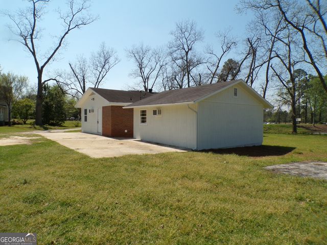 1009 E Union Street, Vienna, GA 31092