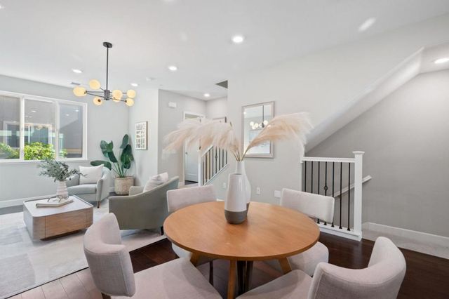 5977 Larkstone Loop, San Jose, CA 95123