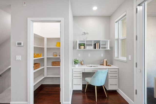 5977 Larkstone Loop, San Jose, CA 95123