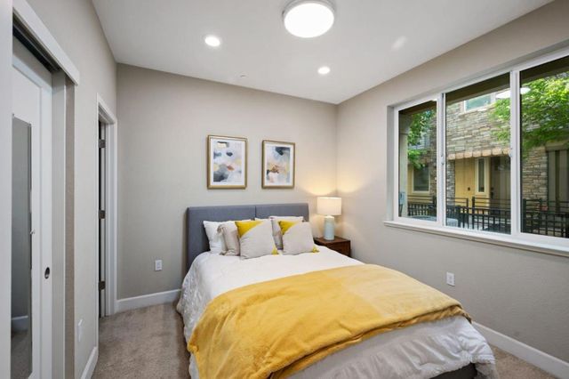 5977 Larkstone Loop, San Jose, CA 95123