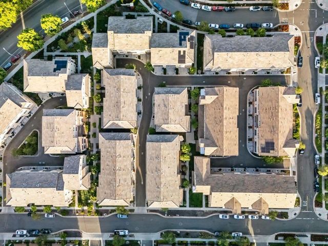 5977 Larkstone Loop, San Jose, CA 95123