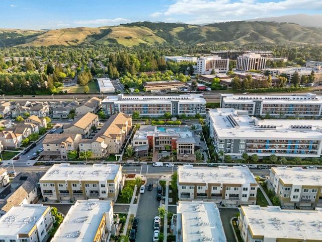 5977 Larkstone Loop, San Jose, CA 95123