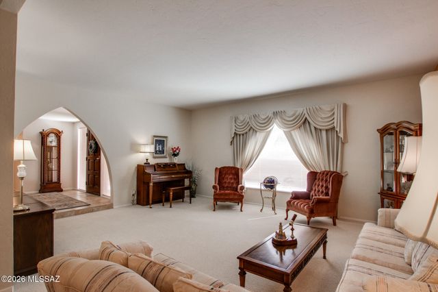 710 W Burton Drive, Tucson, AZ 85704