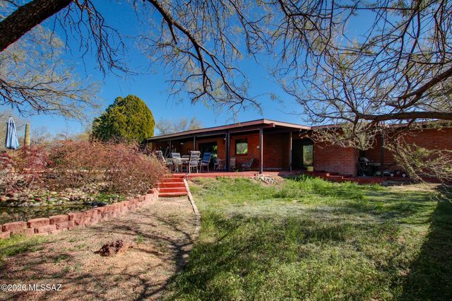 710 W Burton Drive, Tucson, AZ 85704