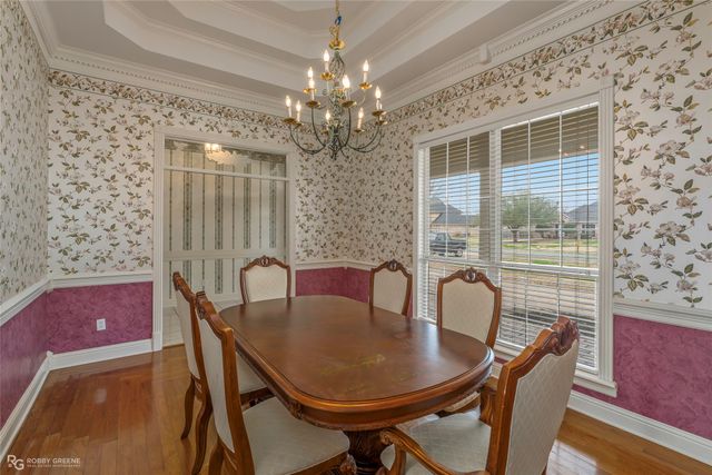 304 Tealwood Drive, Bossier City, LA 71111