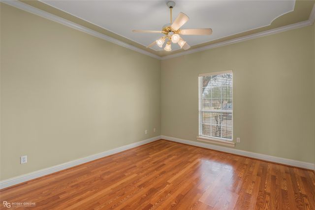 304 Tealwood Drive, Bossier City, LA 71111