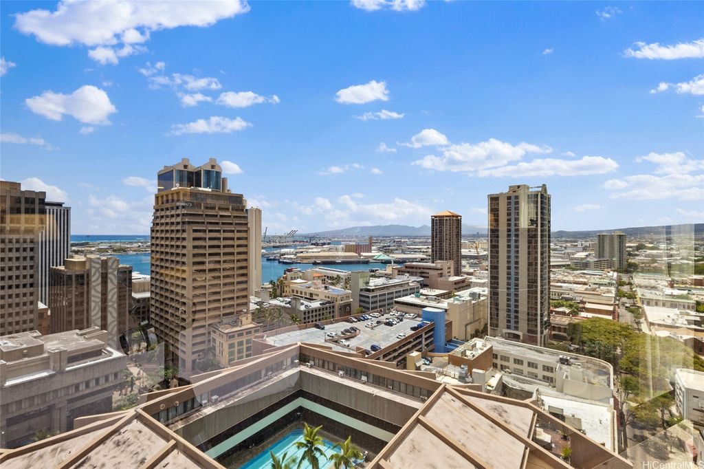 1088 Bishop Street 2204, Honolulu, HI 96813