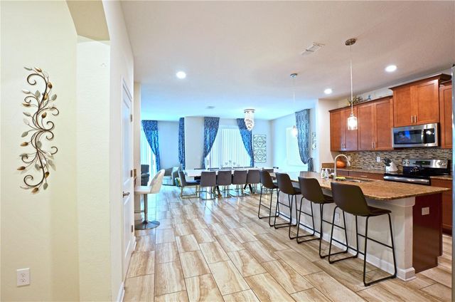 4779 KINGS CASTLE CIRCLE, Kissimmee, FL 34746