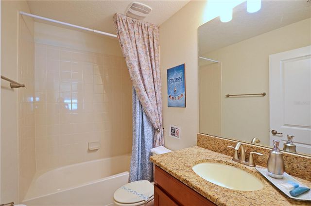 4779 KINGS CASTLE CIRCLE, Kissimmee, FL 34746