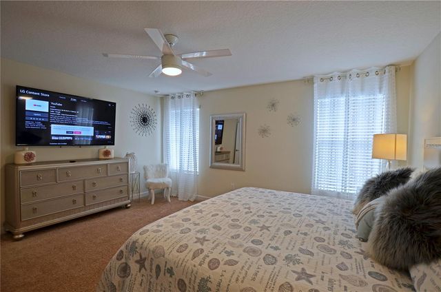 4779 KINGS CASTLE CIRCLE, Kissimmee, FL 34746