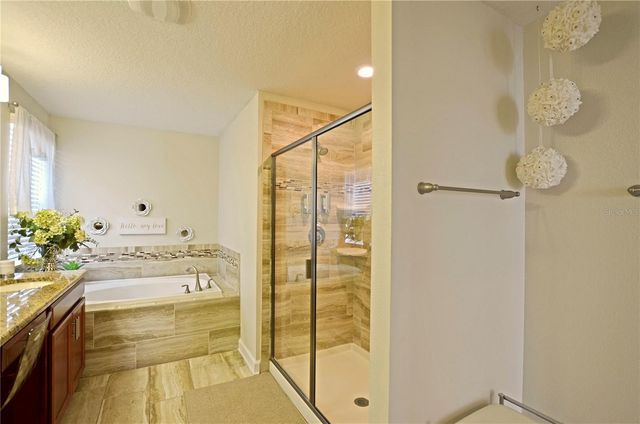 4779 KINGS CASTLE CIRCLE, Kissimmee, FL 34746