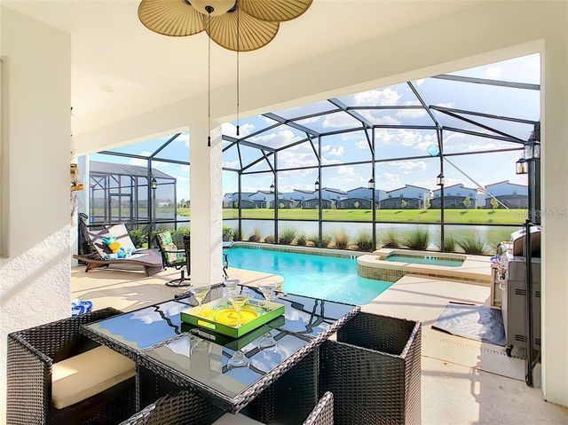 4779 KINGS CASTLE CIRCLE, Kissimmee, FL 34746