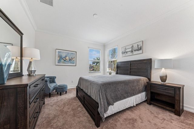 7733 Maywood Crest Drive, Palm Beach Gardens, FL 33412