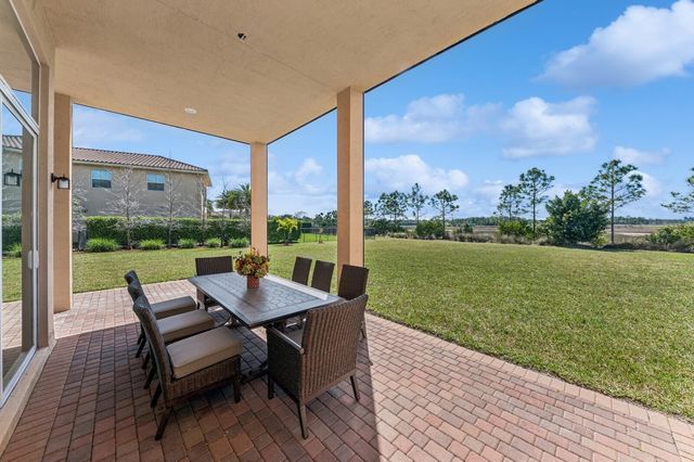 7733 Maywood Crest Drive, Palm Beach Gardens, FL 33412