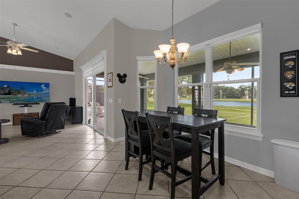 Image 14 of property listing at 1934 FAIRWAY LOOP, Kissimmee, FL 34746