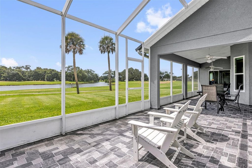 Image 33 of property listing at 1934 FAIRWAY LOOP, Kissimmee, FL 34746