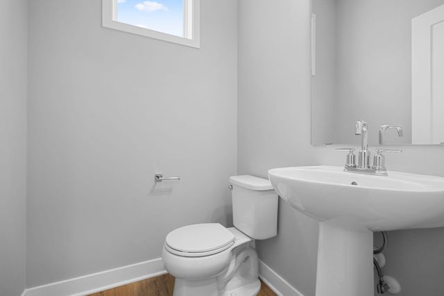2181 Westpointe Drive, Hastings, MN 55033