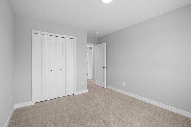 2181 Westpointe Drive, Hastings, MN 55033