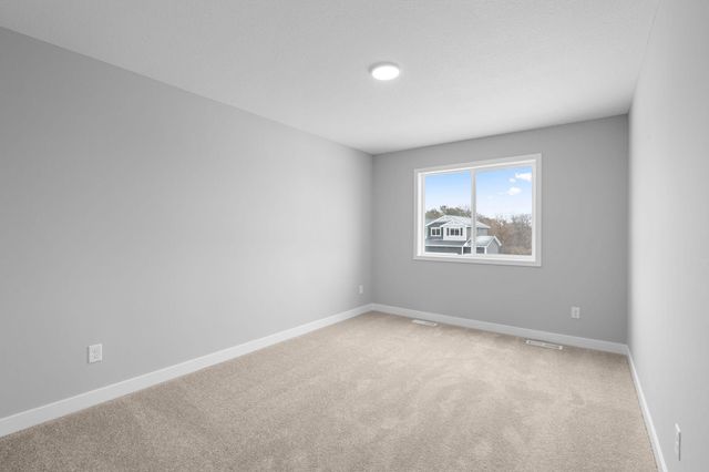 2181 Westpointe Drive, Hastings, MN 55033