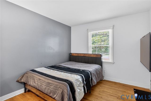10709 Lunswood Rd, Chester, VA 23831