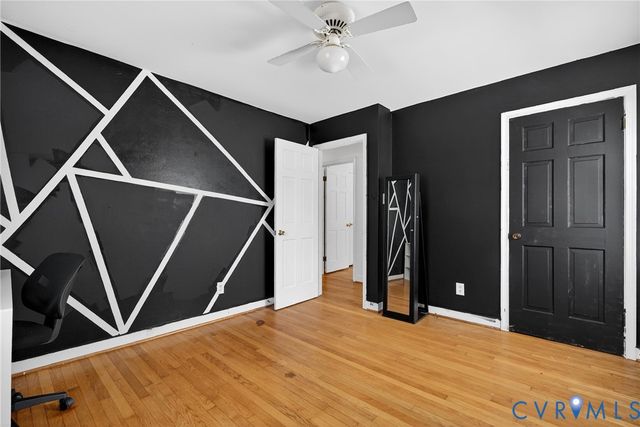 10709 Lunswood Rd, Chester, VA 23831