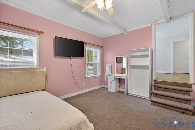 10709 Lunswood Rd, Chester, VA 23831