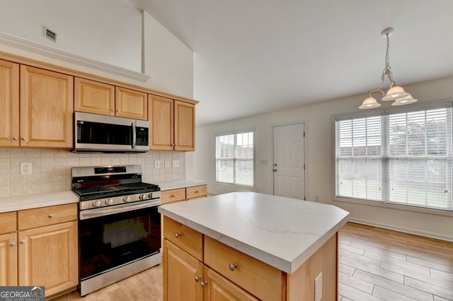 1072 Pecan Grove Place, Lawrenceville, GA 30046