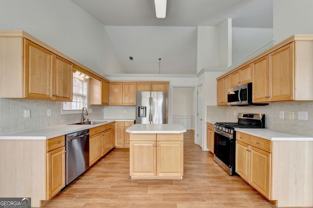 1072 Pecan Grove Place, Lawrenceville, GA 30046