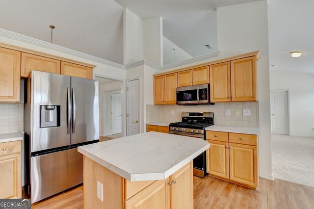 1072 Pecan Grove Place, Lawrenceville, GA 30046