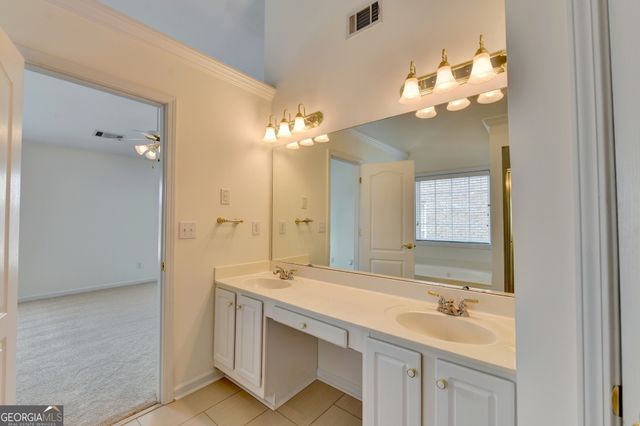 1072 Pecan Grove Place, Lawrenceville, GA 30046