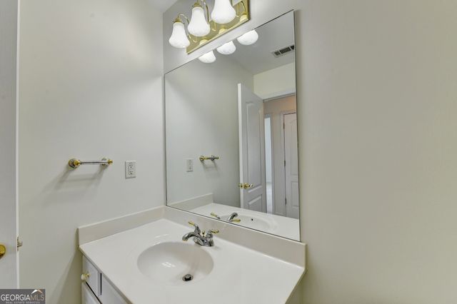 1072 Pecan Grove Place, Lawrenceville, GA 30046