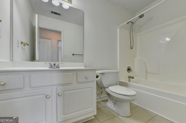 1072 Pecan Grove Place, Lawrenceville, GA 30046