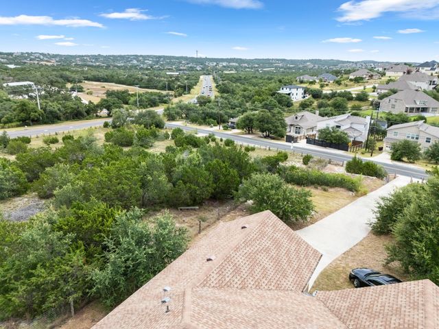9808 Longhorn SKWY, Dripping Springs, TX 78620