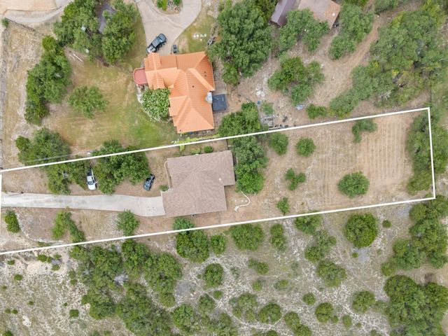 9808 Longhorn SKWY, Dripping Springs, TX 78620