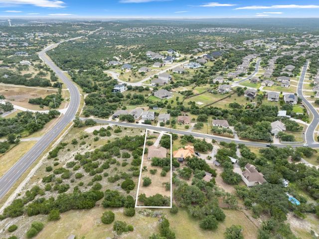 9808 Longhorn SKWY, Dripping Springs, TX 78620