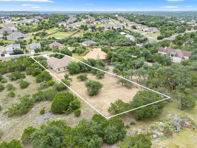 9808 Longhorn SKWY, Dripping Springs, TX 78620
