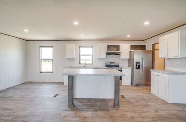 21 Kenzi Drive, Mineral Wells, TX 76067