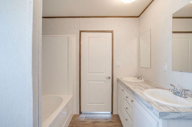 21 Kenzi Drive, Mineral Wells, TX 76067