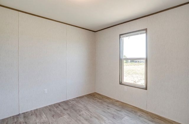 21 Kenzi Drive, Mineral Wells, TX 76067