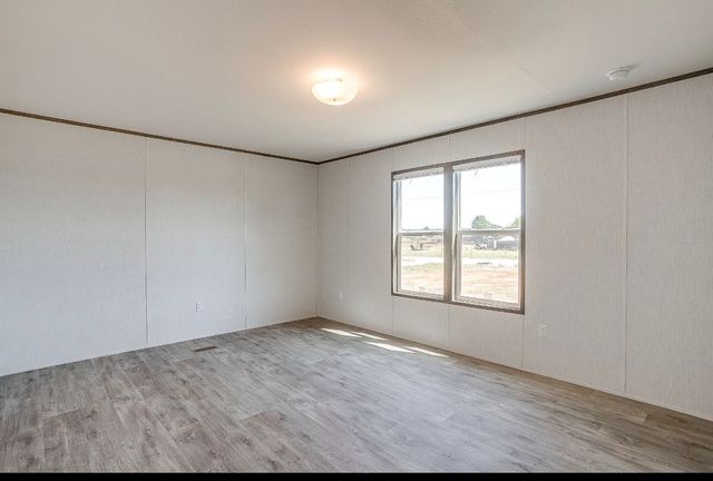 21 Kenzi Drive, Mineral Wells, TX 76067